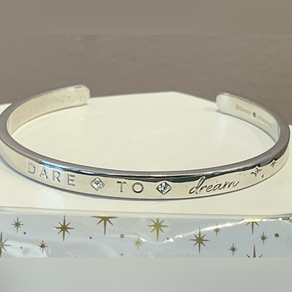 Origami Owl Disney “Dare to Dream” Bangle Bracelet, NWT